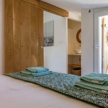 Апартаменты Bleu Riviera
